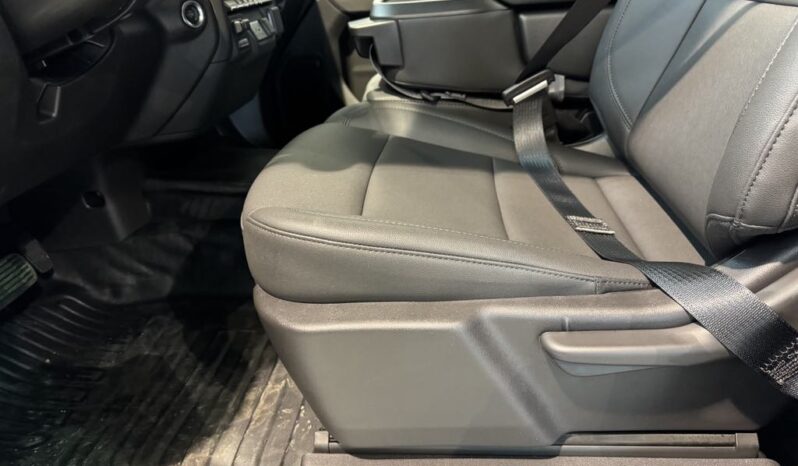 
								2025 GMC Sierra 2500 4wd Crew Cab full									