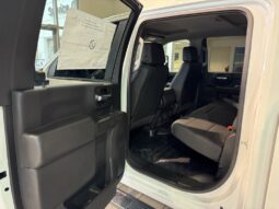 
										2025 GMC Sierra 2500 4wd Crew Cab full									