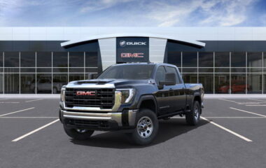 2025 GMC Sierra 2500 4WD Crew Cab Standard Box Pro
