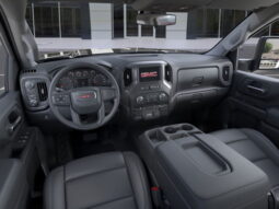 
										2025 GMC Sierra 2500 4WD Crew Cab Standard Box Pro full									