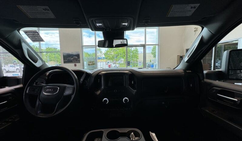 
								2025 GMC Sierra 1500 Crew Cab Standard full									