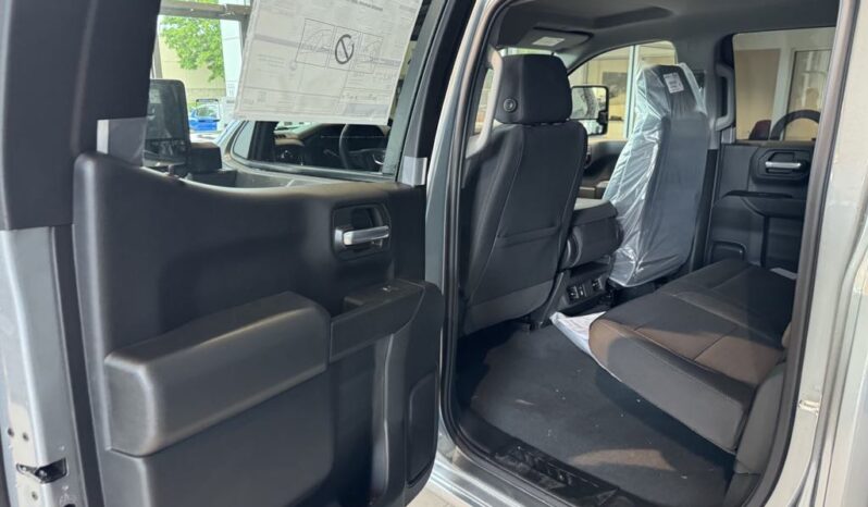 
								2025 GMC Sierra 1500 Crew Cab Standard full									