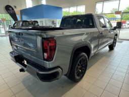
										2025 GMC Sierra 1500 Crew Cab Standard full									