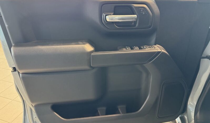 
								2025 GMC Sierra 1500 Crew Cab Standard full									