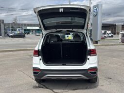 
										2022 Volkswagen Taos Comfortline 4MOTION full									