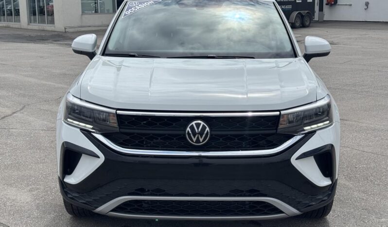 
								2022 Volkswagen Taos Comfortline 4MOTION full									