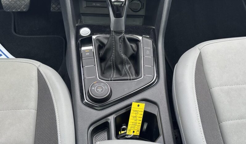 
								2022 Volkswagen Taos Comfortline 4MOTION full									