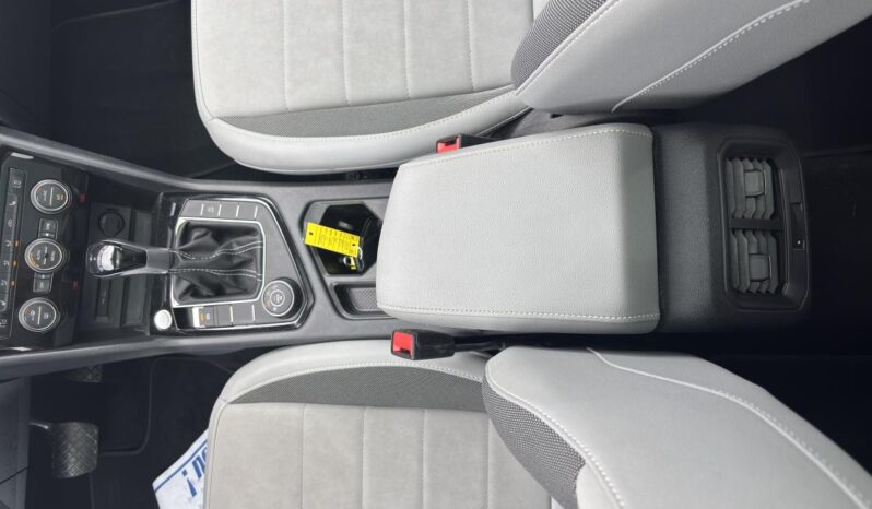 
								2022 Volkswagen Taos Comfortline 4MOTION full									