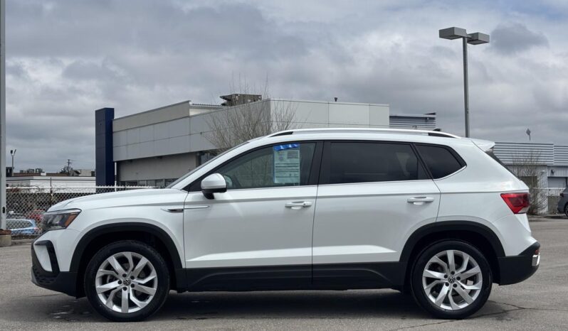 
								2022 Volkswagen Taos Comfortline 4MOTION full									