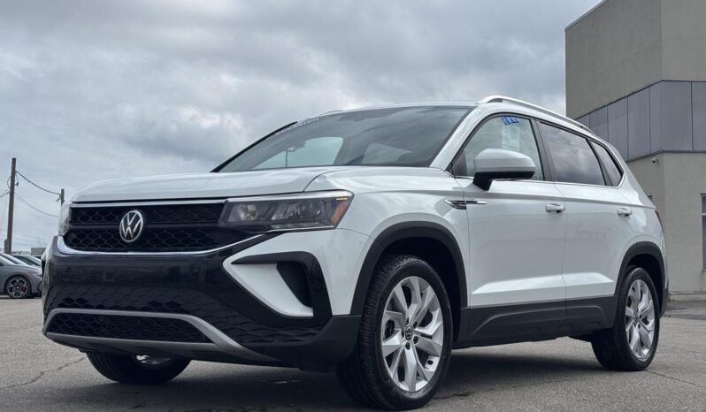 2022 Volkswagen Taos - Occasion VUS - VIN: 3VVLX7B2XNM060535 - Volkswagen de l'Outaouais Gatineau
