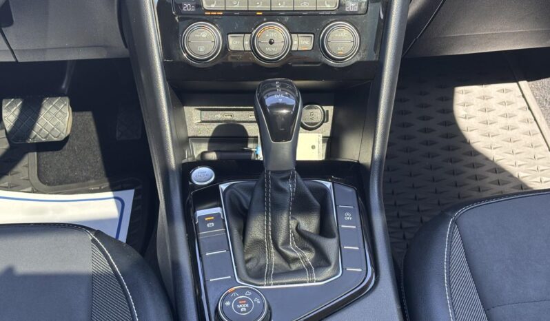 
								2022 Volkswagen Taos Comfortline 1.5t 7sp full									