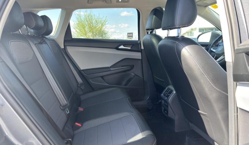 
								2022 Volkswagen Taos Comfortline 1.5t 7sp full									