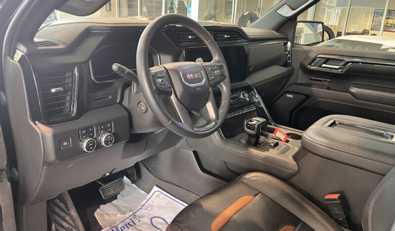 
								2022 GMC Sierra 1500 At4 Standard Box full									