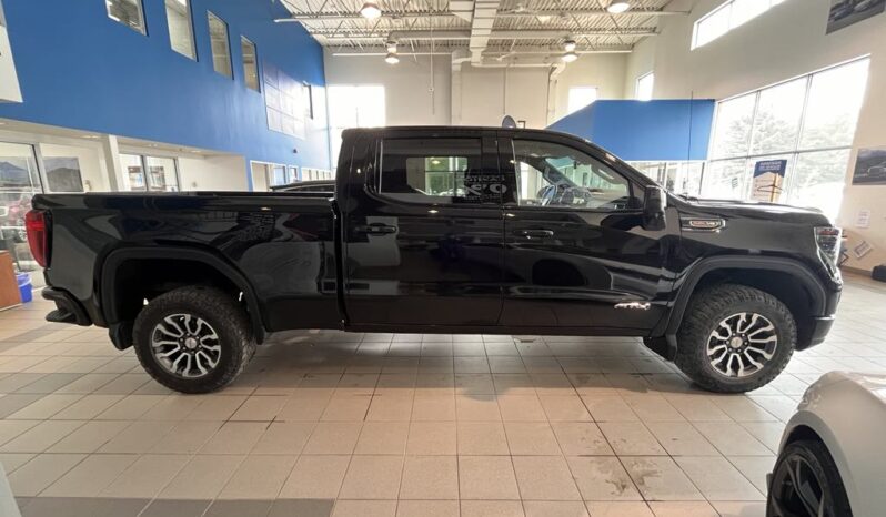 
								2022 GMC Sierra 1500 At4 Standard Box full									