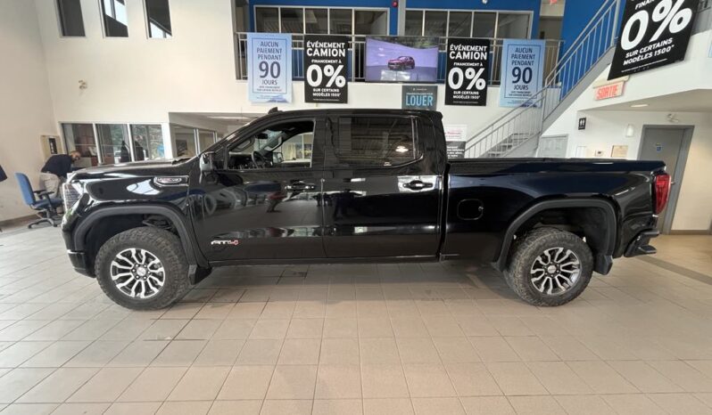 
								2022 GMC Sierra 1500 At4 Standard Box full									