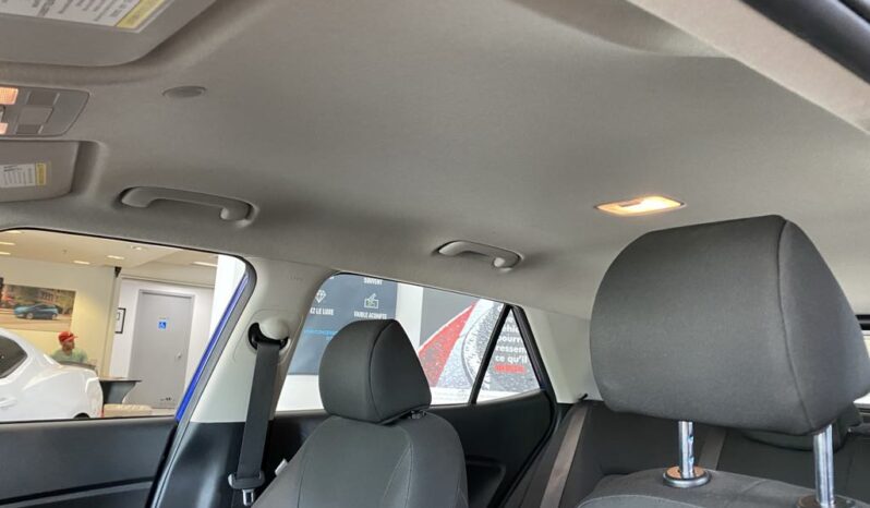 
								2022 Hyundai Venue Fwd Preferred full									