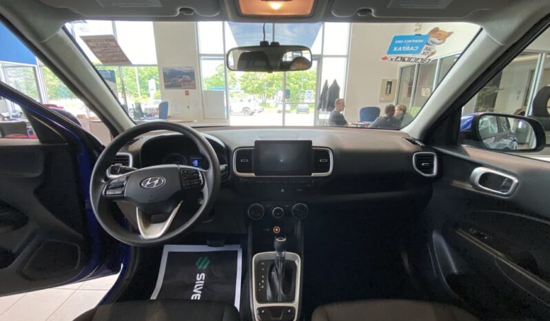 
								2022 Hyundai Venue Fwd Preferred full									