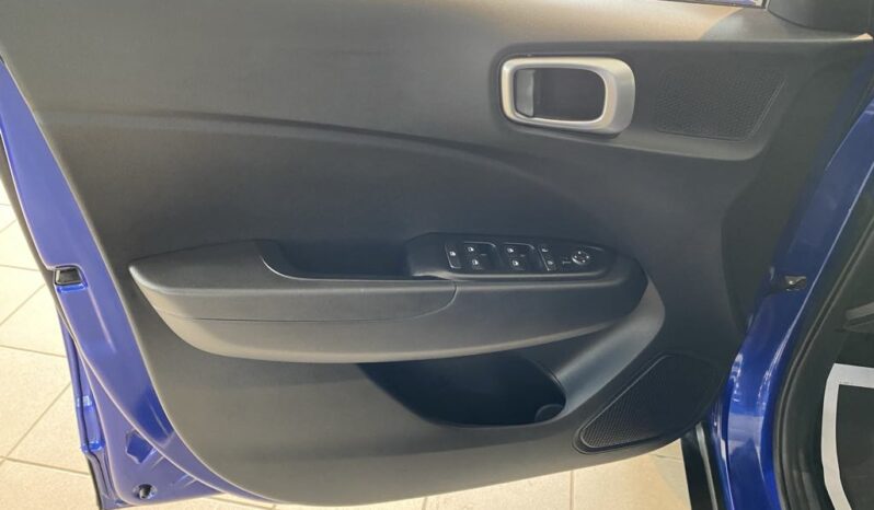 
								2022 Hyundai Venue Fwd Preferred full									