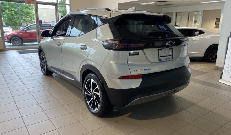 
								2023 Chevrolet Bolt EUV Premier full									