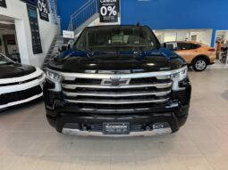 
										2023 Chevrolet Silverado 1500 Crew Cab 4×4 High full									