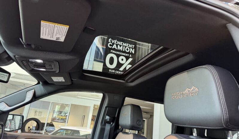 
								2023 Chevrolet Silverado 1500 Crew Cab 4×4 High full									