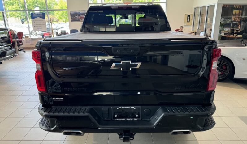 
								2023 Chevrolet Silverado 1500 Crew Cab 4×4 High full									