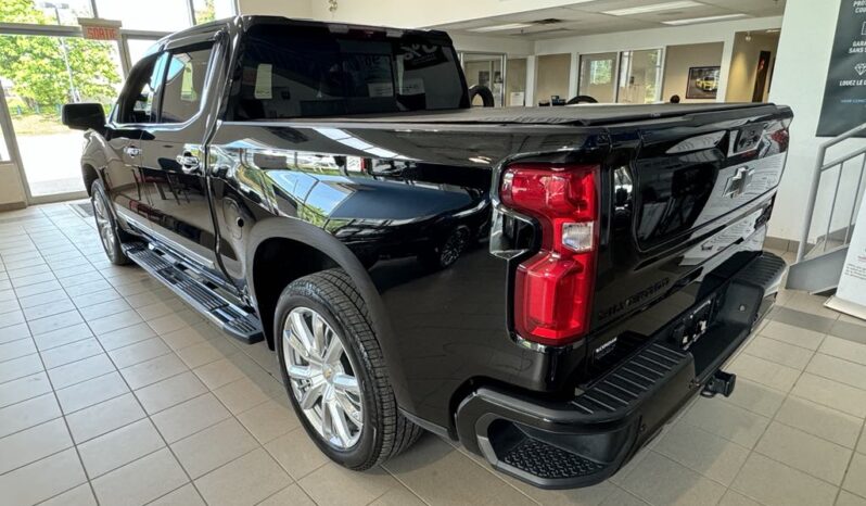 
								2023 Chevrolet Silverado 1500 Crew Cab 4×4 High full									