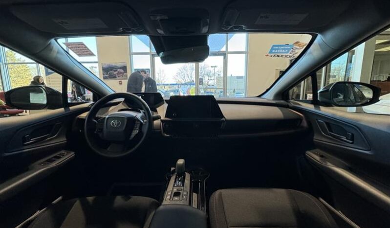 
								2024 Toyota Prius Plug-In SE full									