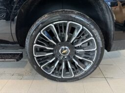 
										2025 Chevrolet Tahoe 4wd 4dr High Country full									