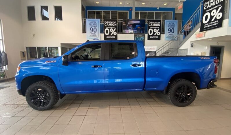 
								2025 Chevrolet Silverado 1500 Crew Cab Standard full									