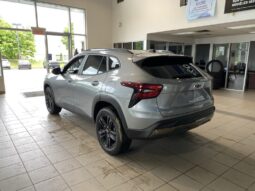
										2025 Chevrolet Trax Fwd 4dr Activ full									