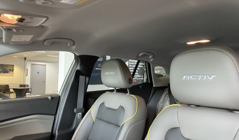
								2025 Chevrolet Trax Fwd 4dr Activ full									