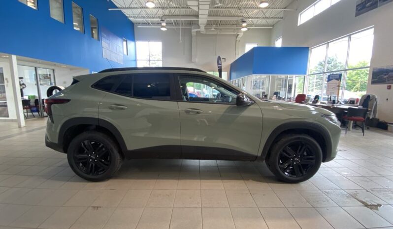
								2025 Chevrolet Trax Fwd 4dr Activ full									
