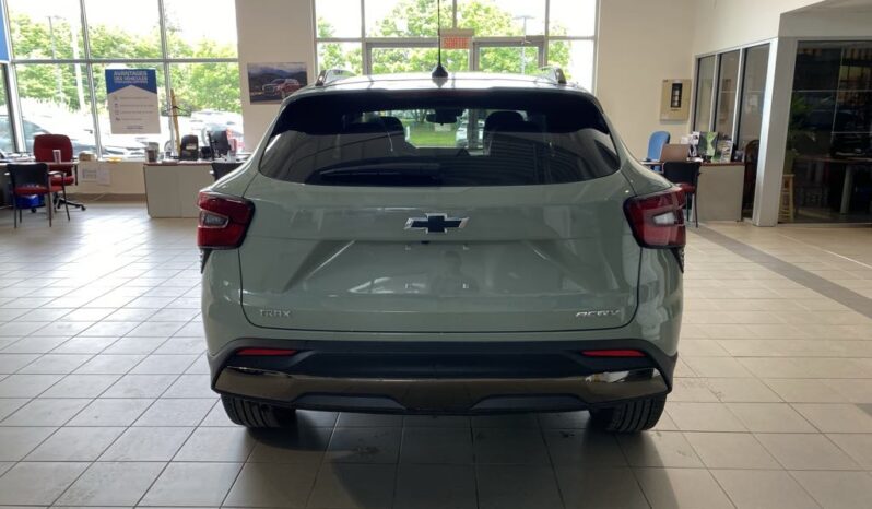 
								2025 Chevrolet Trax Fwd 4dr Activ full									