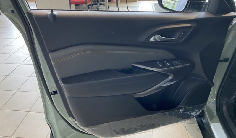 
								2025 Chevrolet Trax Fwd 4dr Activ full									