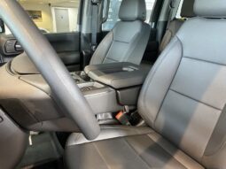 
										2025 GMC Sierra 2500 4wd Crew Cab full									