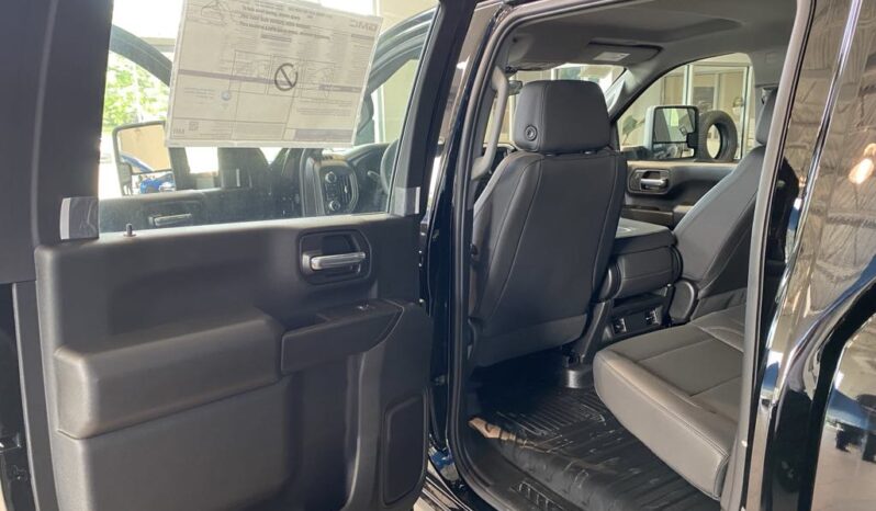 
								2025 GMC Sierra 2500 4wd Crew Cab full									