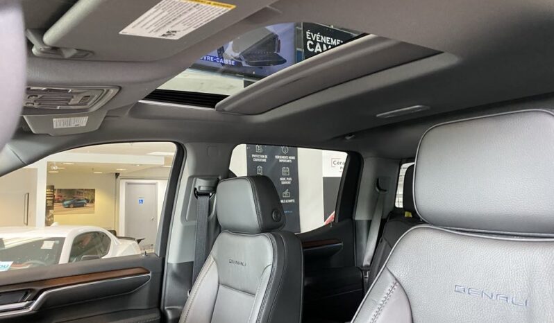 
								2025 GMC Sierra 1500 Crew Cab Standard full									