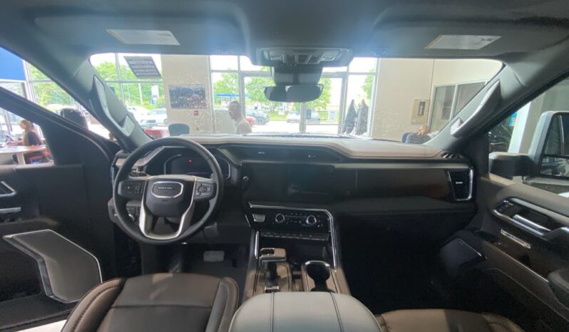 
								2025 GMC Sierra 1500 Crew Cab Standard full									