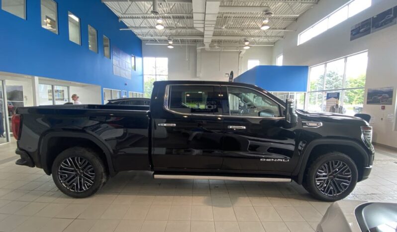 
								2025 GMC Sierra 1500 Crew Cab Standard full									