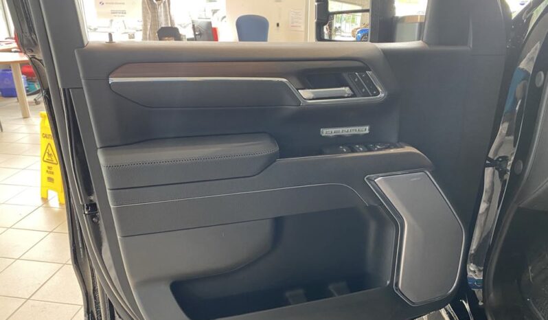
								2025 GMC Sierra 1500 Crew Cab Standard full									