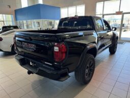 
										2025 GMC Canyon Crew Cab Short Box 4-Wheel Drive Elevation full									