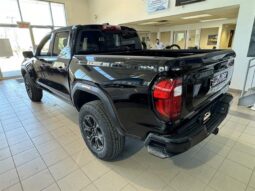 
										2025 GMC Canyon Crew Cab Short Box 4-Wheel Drive Elevation full									