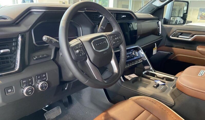 
								2025 GMC Sierra 2500 4wd Crew Cab full									