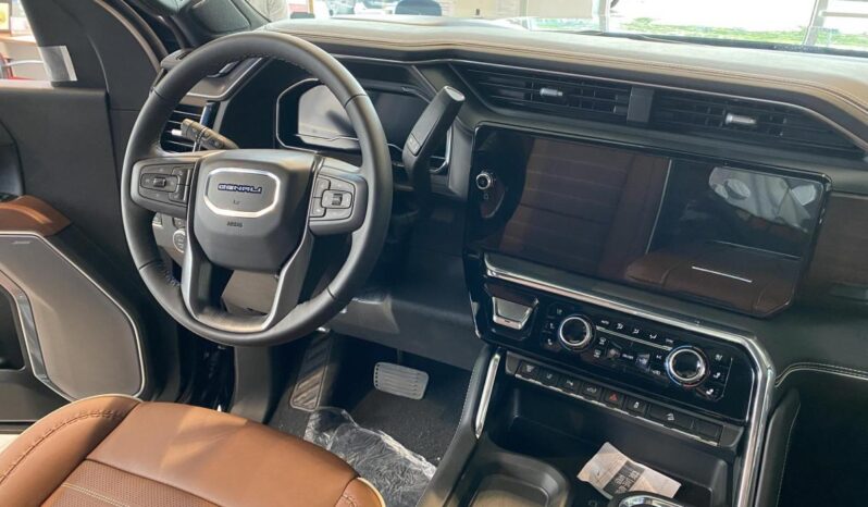 
								2025 GMC Sierra 2500 4wd Crew Cab full									