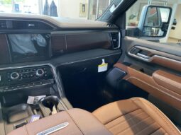 
										2025 GMC Sierra 2500 4wd Crew Cab full									