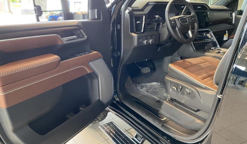 
								2025 GMC Sierra 2500 4wd Crew Cab full									