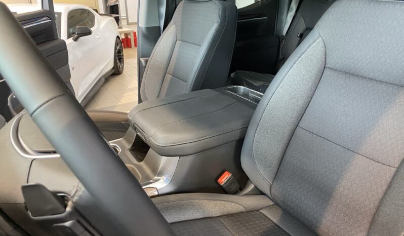 
								2025 GMC Sierra 1500 Crew Cab Standard full									