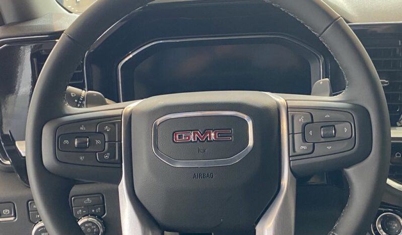 
								2025 GMC Sierra 1500 Crew Cab Standard full									