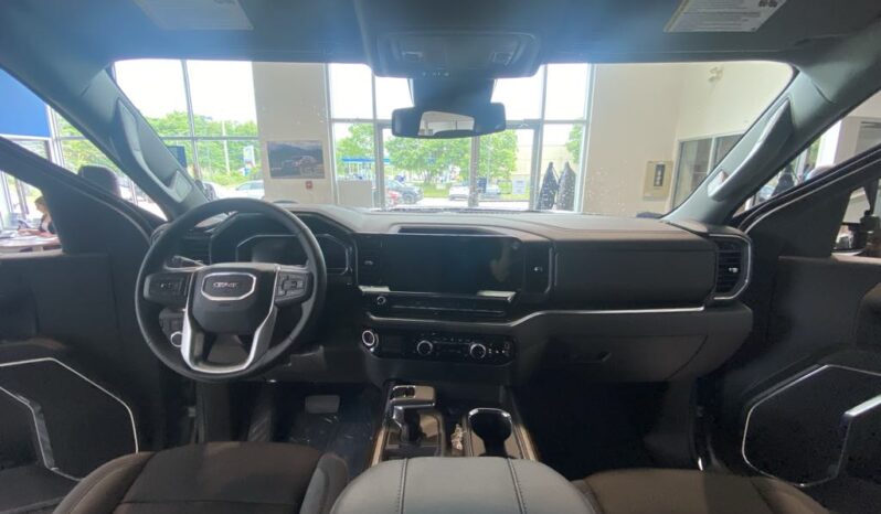 
								2025 GMC Sierra 1500 Crew Cab Standard full									